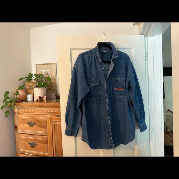 Looney tones Jean shirt - Picture 2 of 5